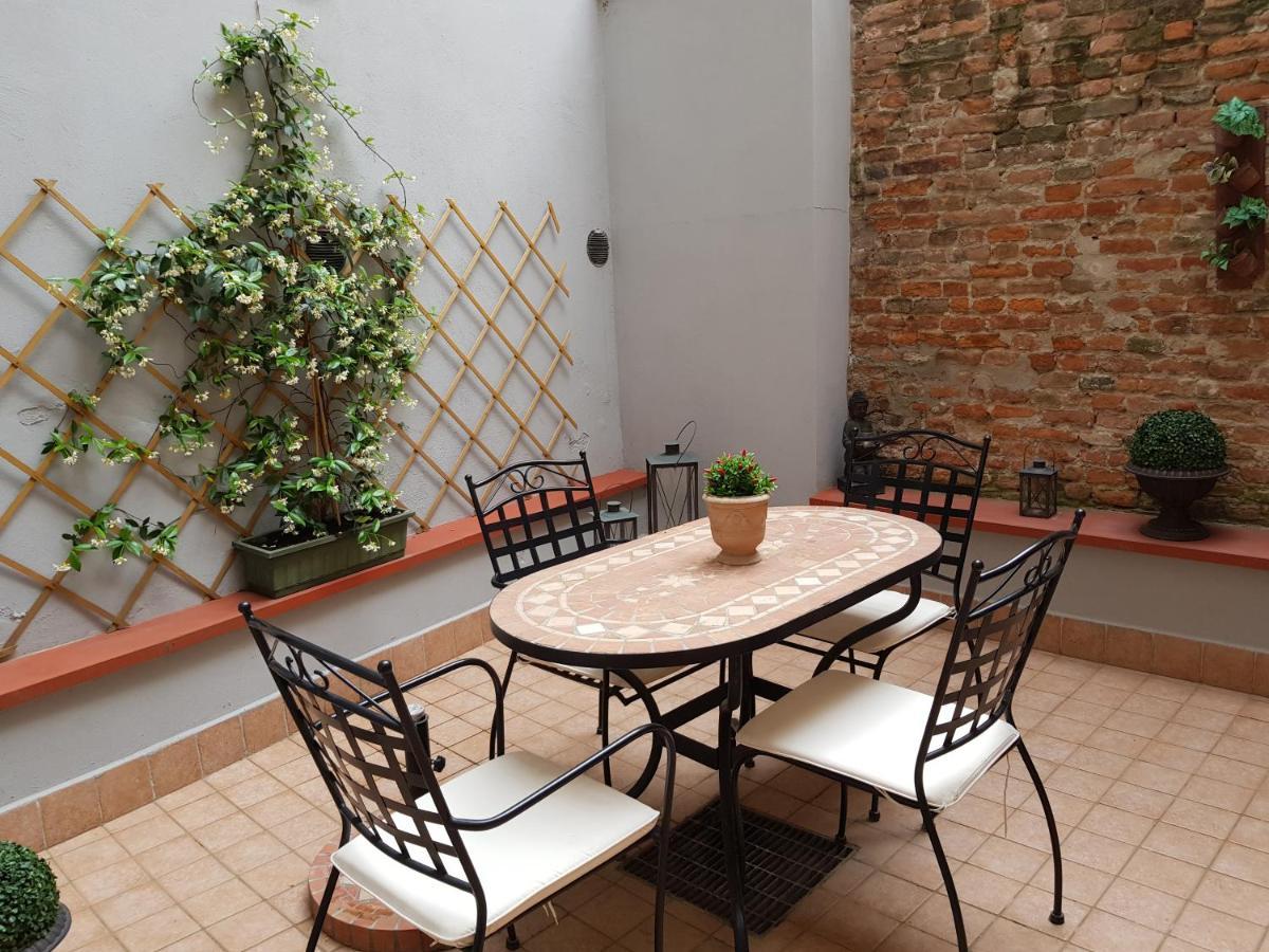 شقة Nell'Antico Ghetto Ebraico فيرّارا المظهر الخارجي الصورة