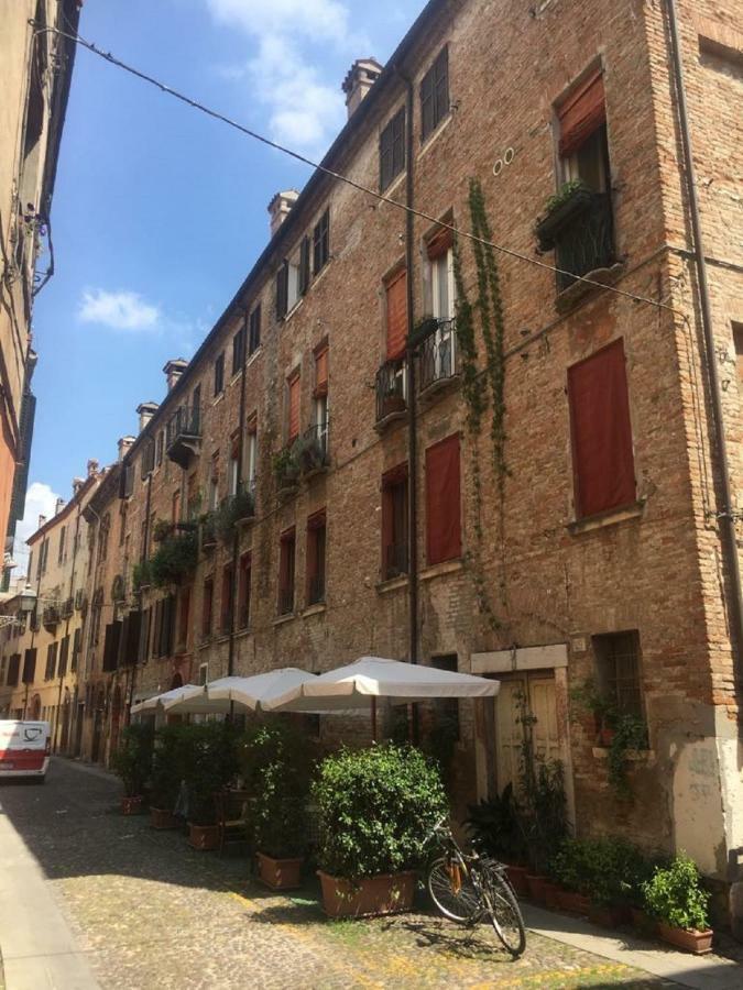 شقة Nell'Antico Ghetto Ebraico فيرّارا المظهر الخارجي الصورة