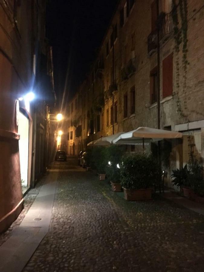شقة Nell'Antico Ghetto Ebraico فيرّارا المظهر الخارجي الصورة